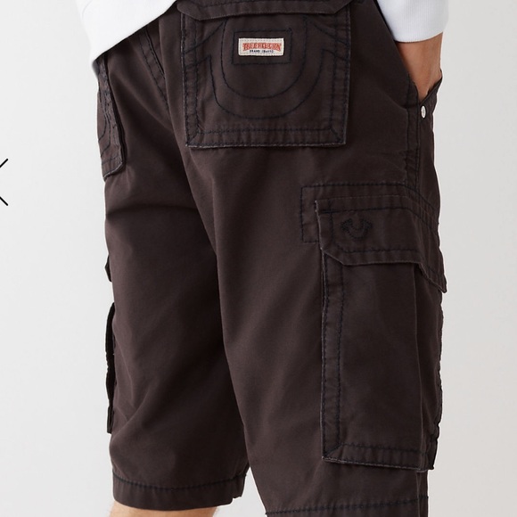 True Religion Classic Cargo Shorts - Picture 5 of 5